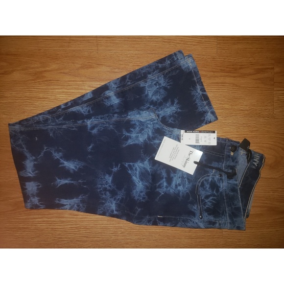 🐳NWT🐳New York & Company Tie-Dye Skinny Jean - Picture 2 of 4